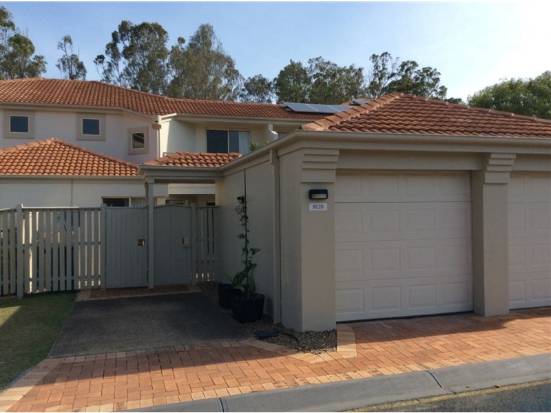 8128 Magnolia Gardens, Hope Island QLD 4212