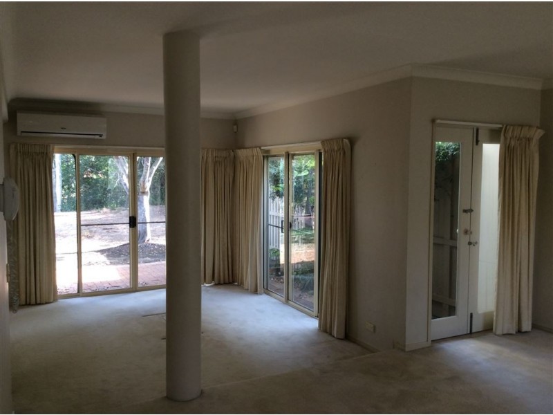 8128 Magnolia Gardens, Hope Island QLD 4212