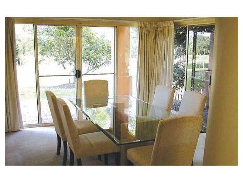 8128 Magnolia Gardens, Hope Island QLD 4212