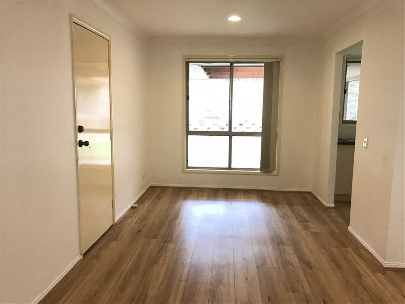 21 Floyd Court, Parkwood QLD 4214