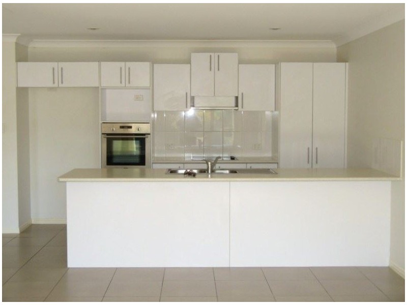 1/24 Deepak Drive, Pimpama QLD 4209