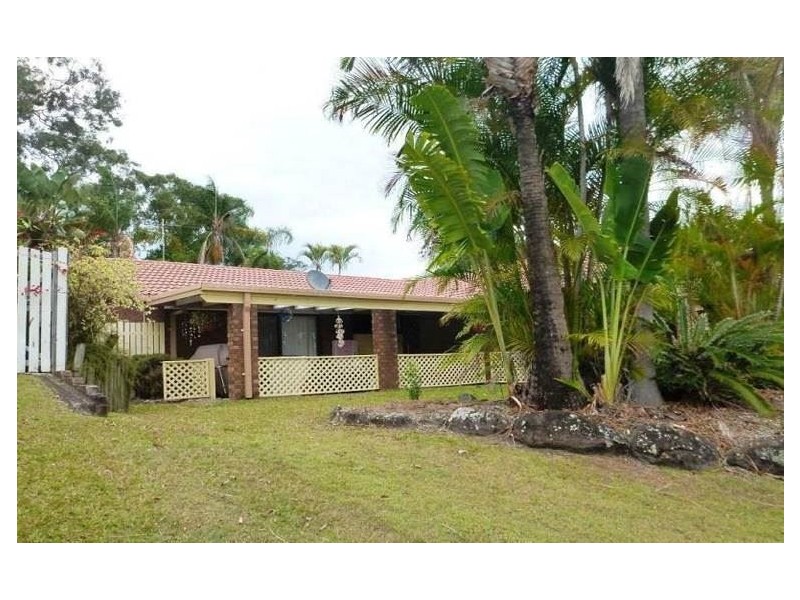 16 San Mateo Boulevard, Ashmore QLD 4214