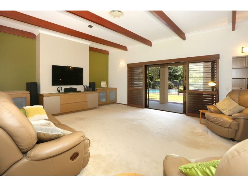 202 Cotlew Street, Ashmore QLD 4214