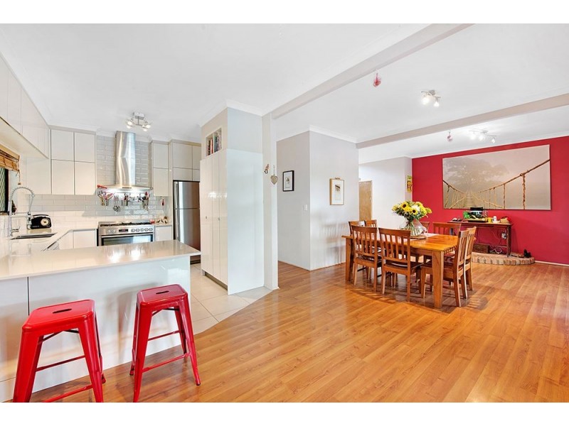 26 Eileen Avenue, Southport QLD 4215