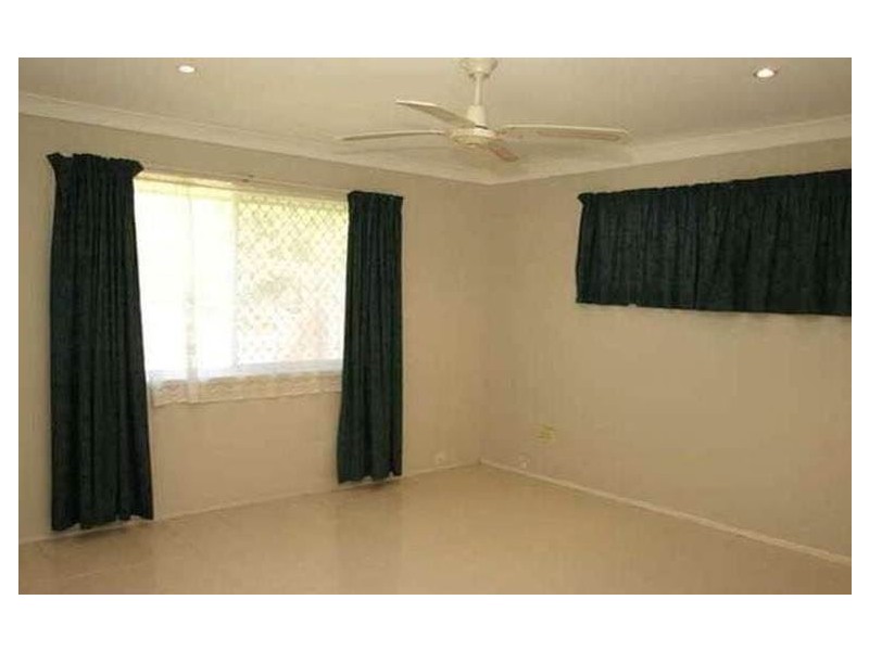 7 Tumbarumba Avenue, Ashmore QLD 4214