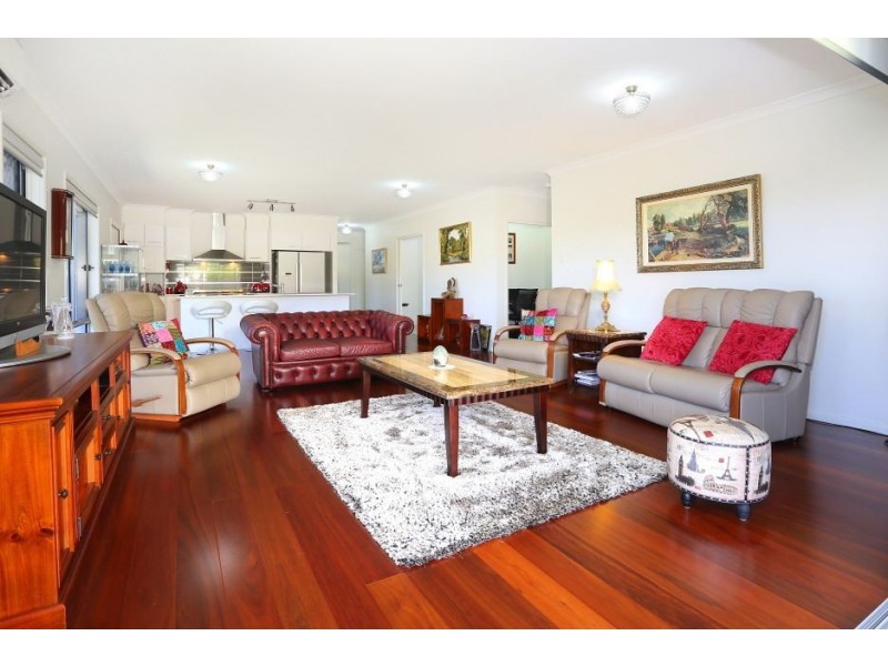 19 Yarrayne Valley Drive, Upper Coomera QLD 4209