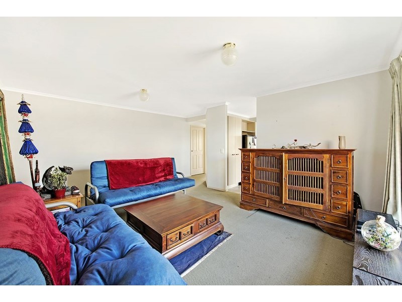 37 Waterdown Drive, Elanora QLD 4221