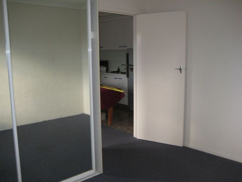 5/194 High street, Southport QLD 4215