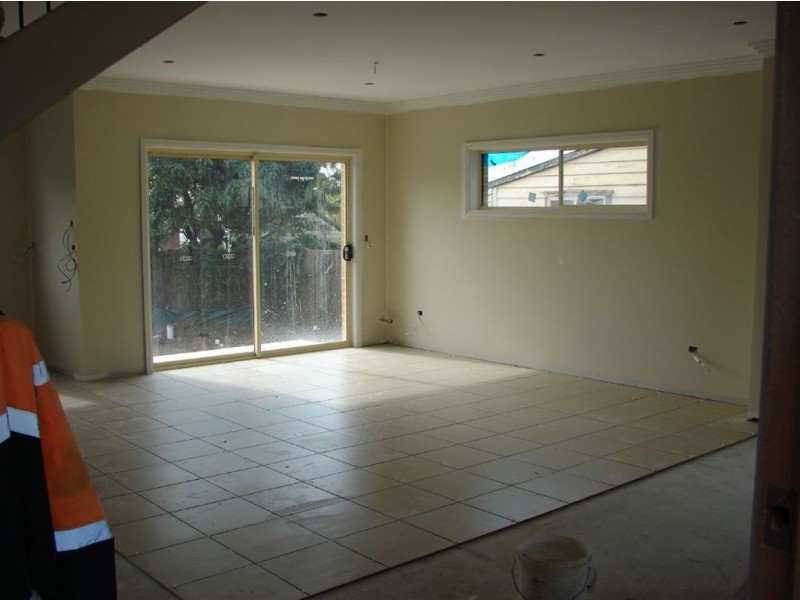 71 Woodville Road, Granville NSW 2142