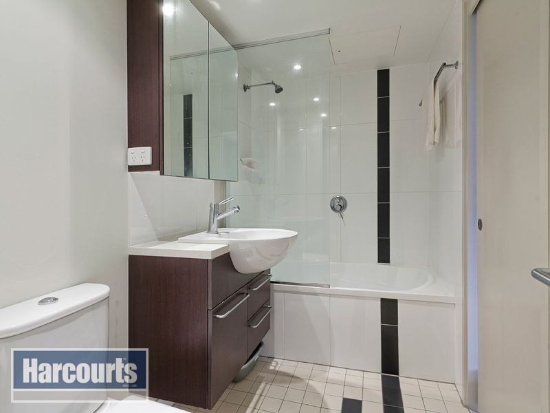 1609/41 Blamey St, Kelvin Grove QLD 4059