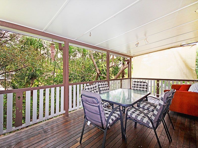 18 Kirri Street, The Gap QLD 4061