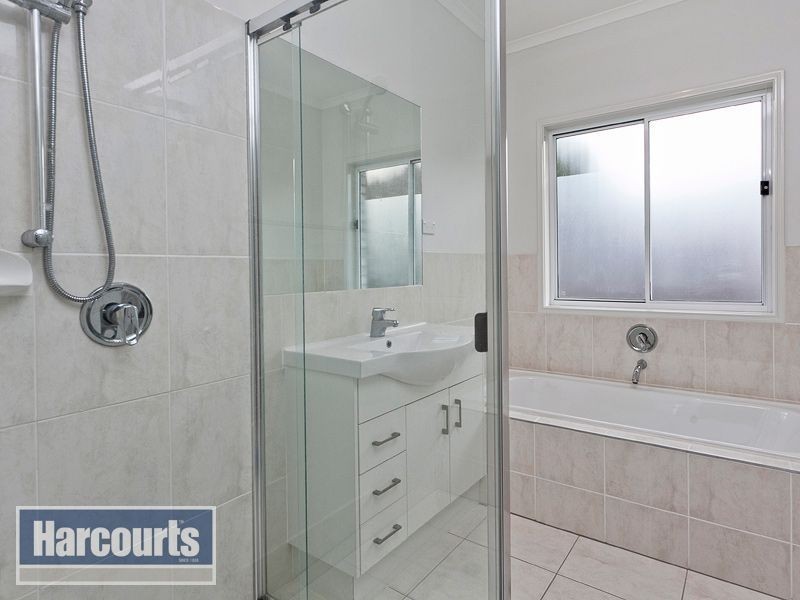 1a Epacras Street, Windsor QLD 4030