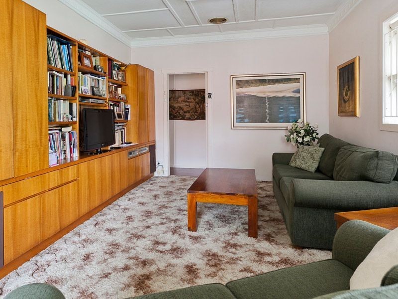 2 Mareeba Road, Ashgrove QLD 4060