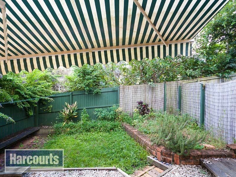 4/11 Ricardo St, Kelvin Grove QLD 4059