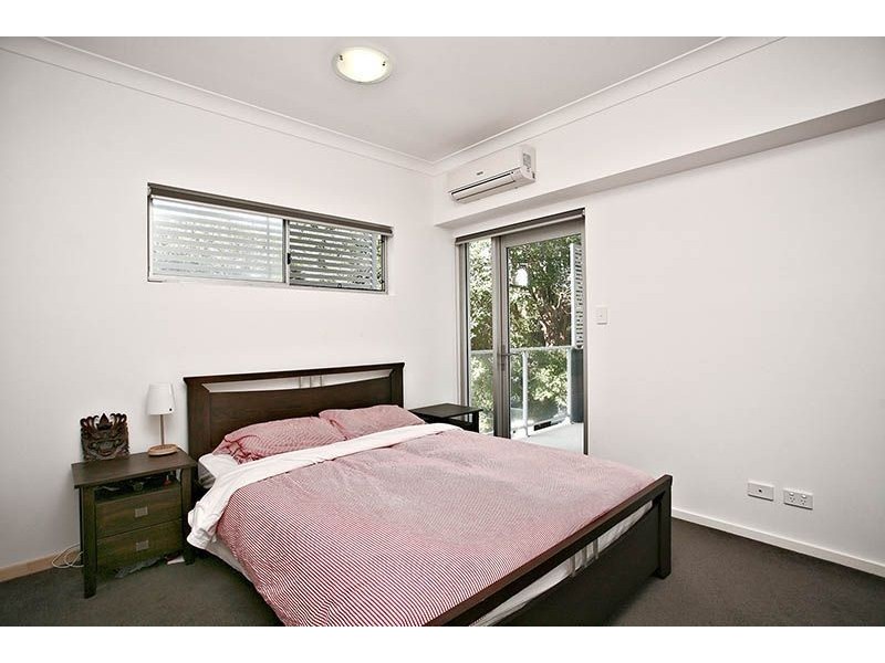 2/37 School Street, Kelvin Grove QLD 4059