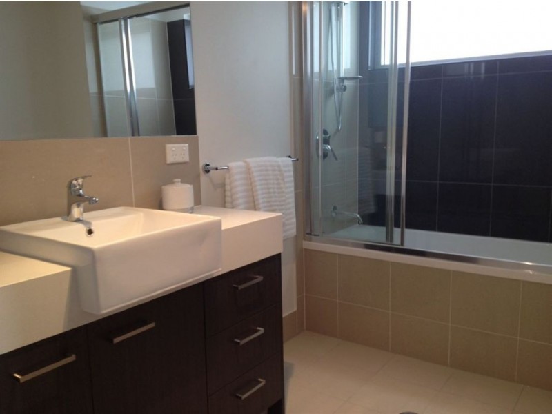 32 Agnes Street, Albion QLD 4010