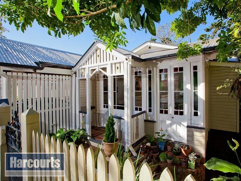41 Windsor Rd, Red Hill QLD 4059