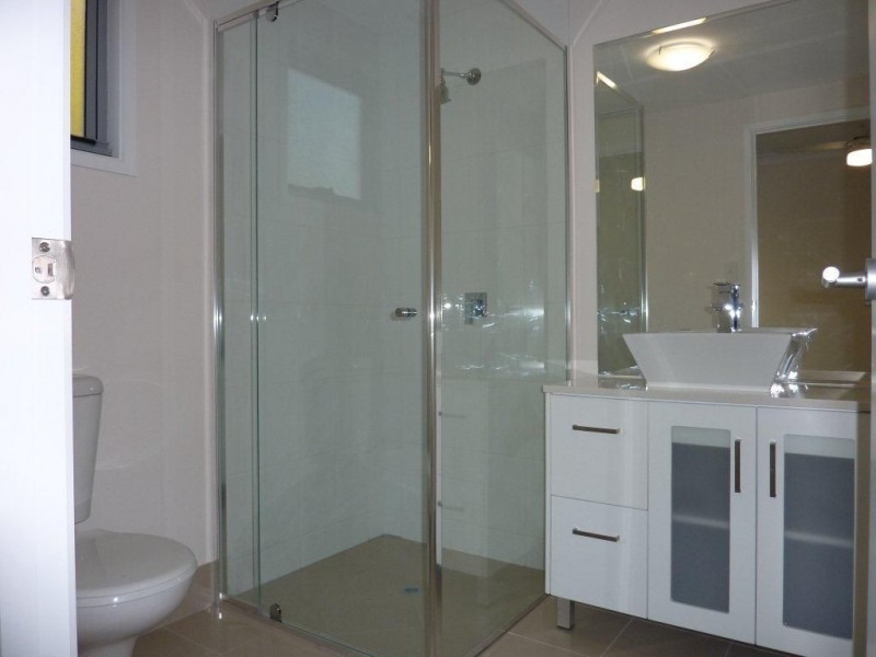 1/27 Steele Street, Holland Park QLD 4121