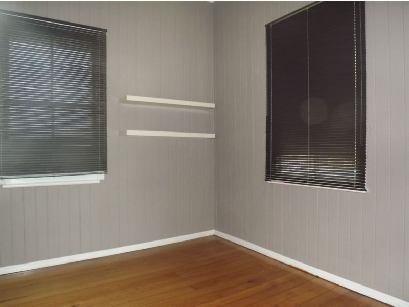 4 Murrell Street, Newmarket QLD 4051