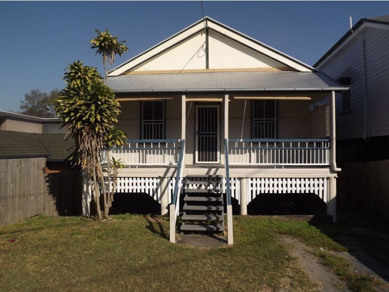 4 Murrell Street, Newmarket QLD 4051