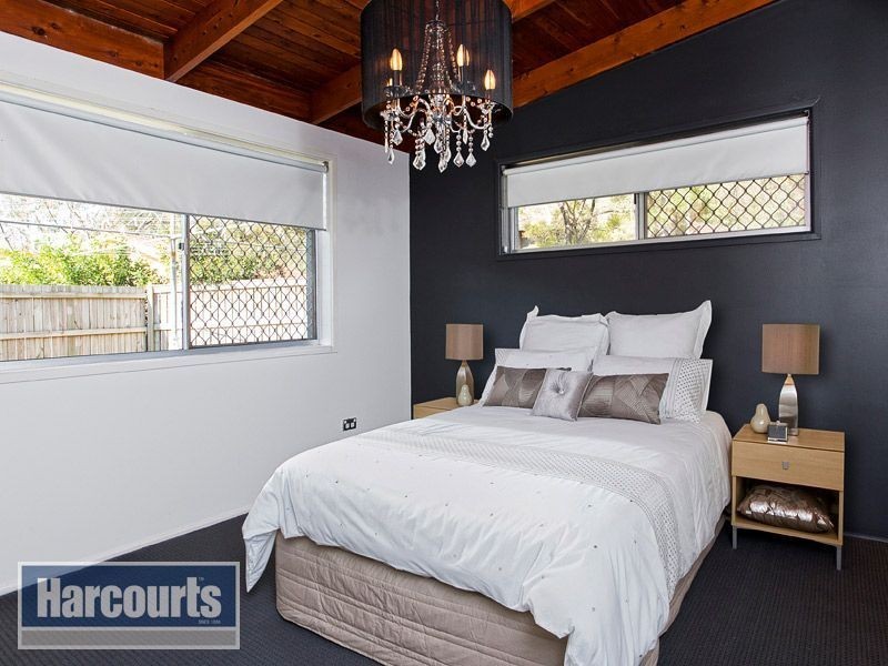 5 Hollis St, The Gap QLD 4061