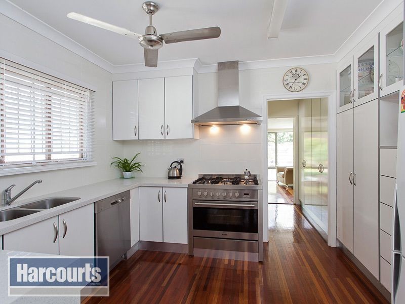 16 Simla Ave, Geebung QLD 4034