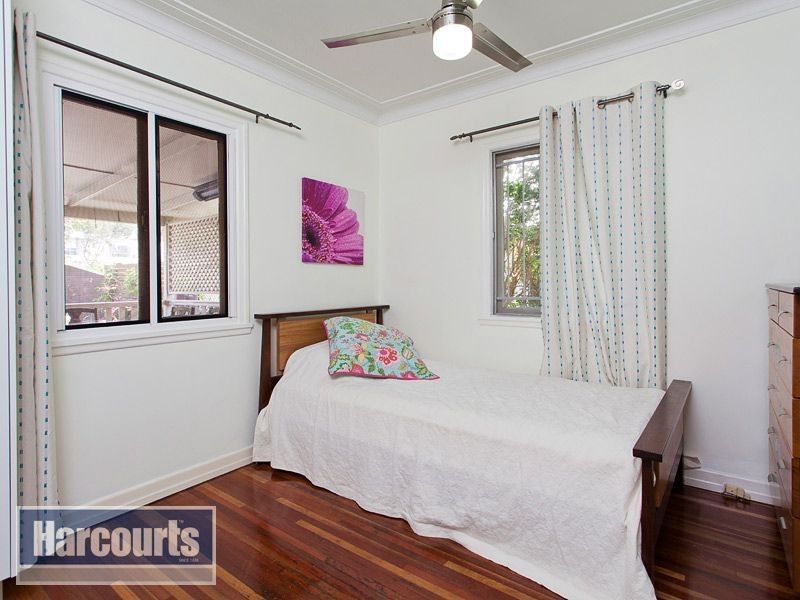 16 Simla Ave, Geebung QLD 4034