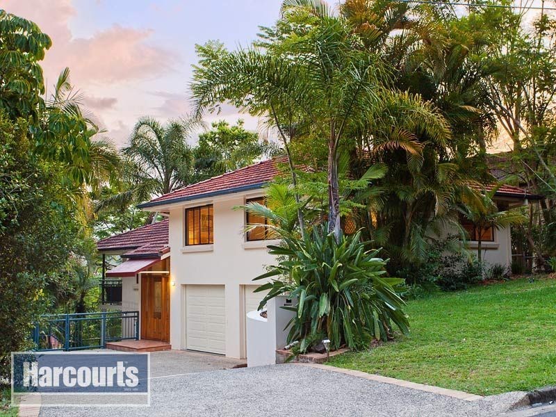 33 Kadina St, The Gap QLD 4061