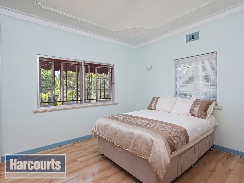 34 Lansbury Parade, Ashgrove QLD 4060