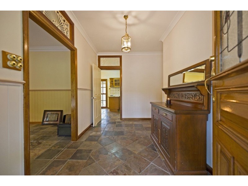 112 Naylor Drive, Tamborine QLD 4270