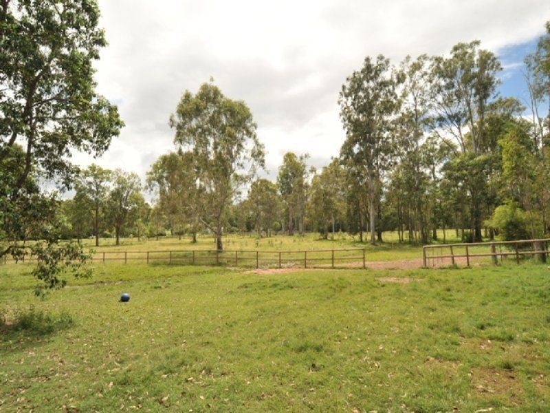 838 Mundoolan conection rd, Tamborine QLD 4270