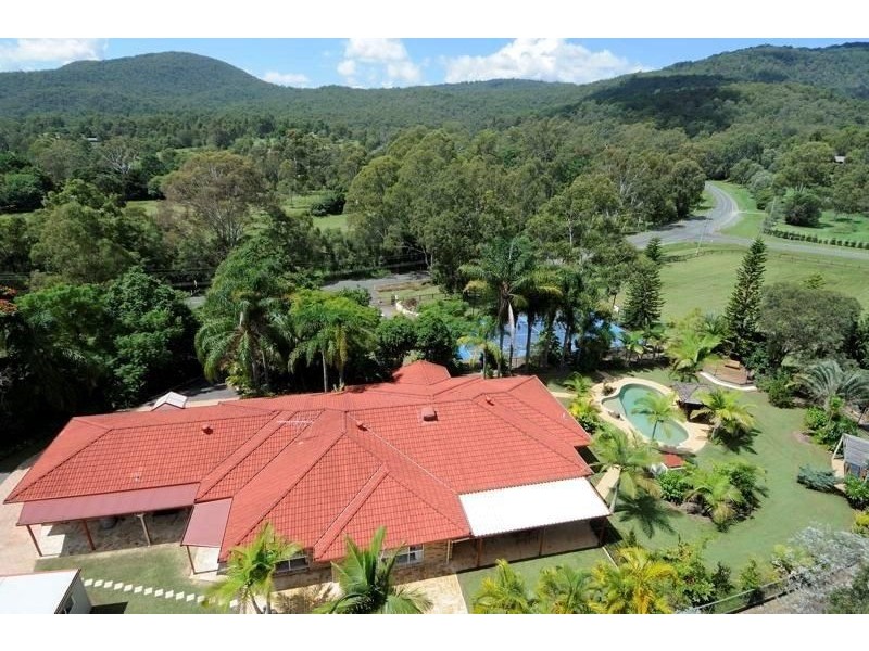 401 Tamborine Mountain Rd, Tamborine QLD 4270
