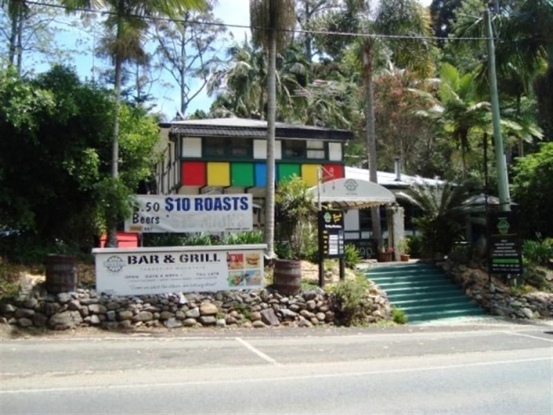 1-5 Eagle heights rd, Tamborine QLD 4270