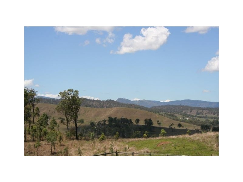 569 Oaky Creek rd, Oaky Creek QLD 4285