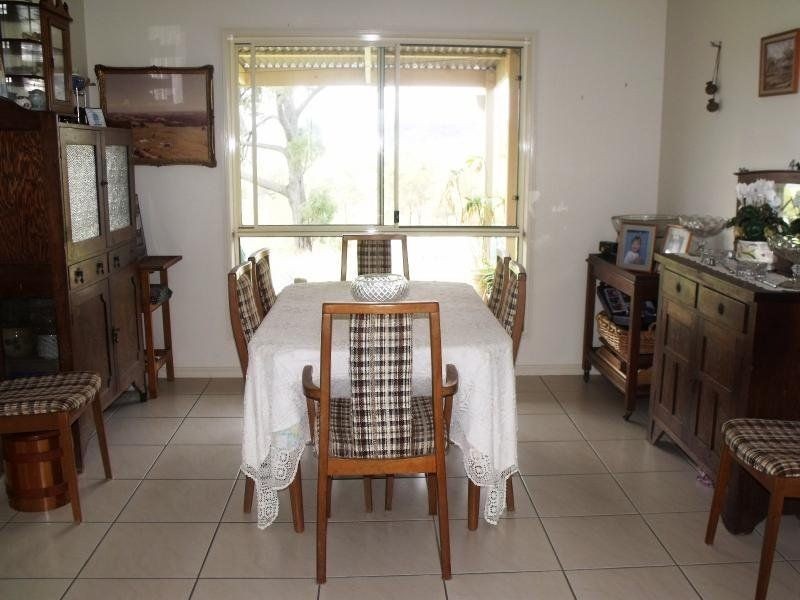 569 Oaky Creek rd, Oaky Creek QLD 4285