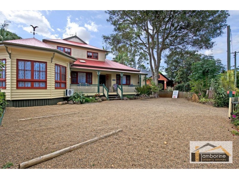8 Wongawallan Road, Tamborine Mountain QLD 4272