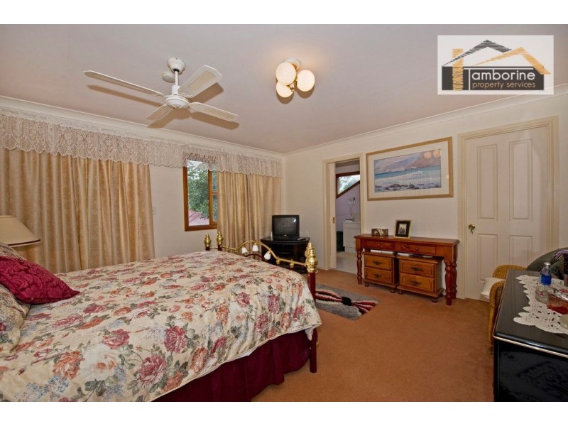 8 Wongawallan Road, Tamborine Mountain QLD 4272