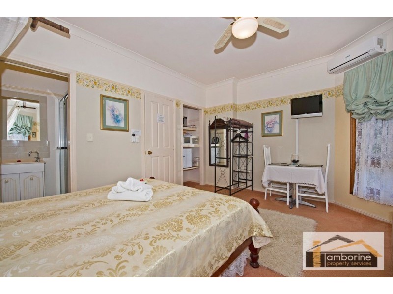 8 Wongawallan Road, Tamborine Mountain QLD 4272
