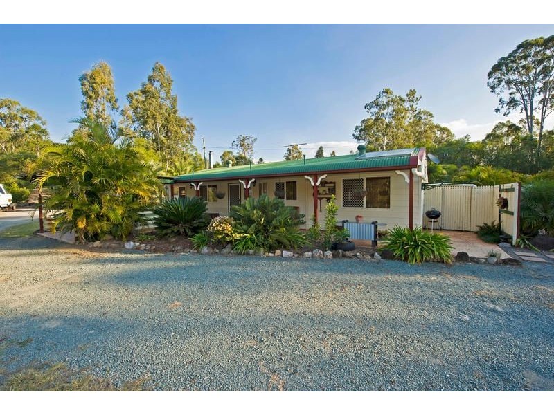 1 Creek Court, Tamborine QLD 4270
