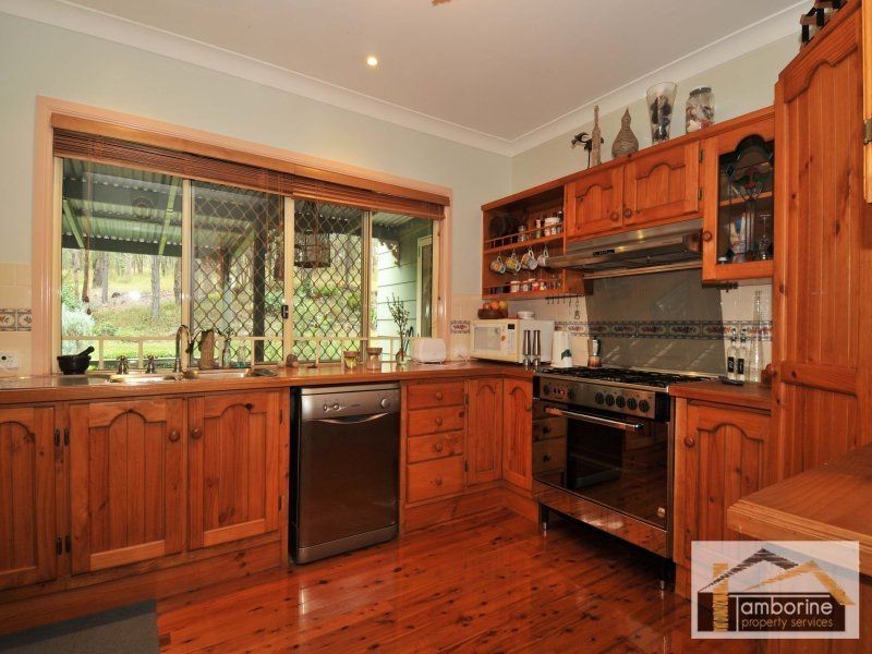 433 Greensward Rd, Tamborine QLD 4270