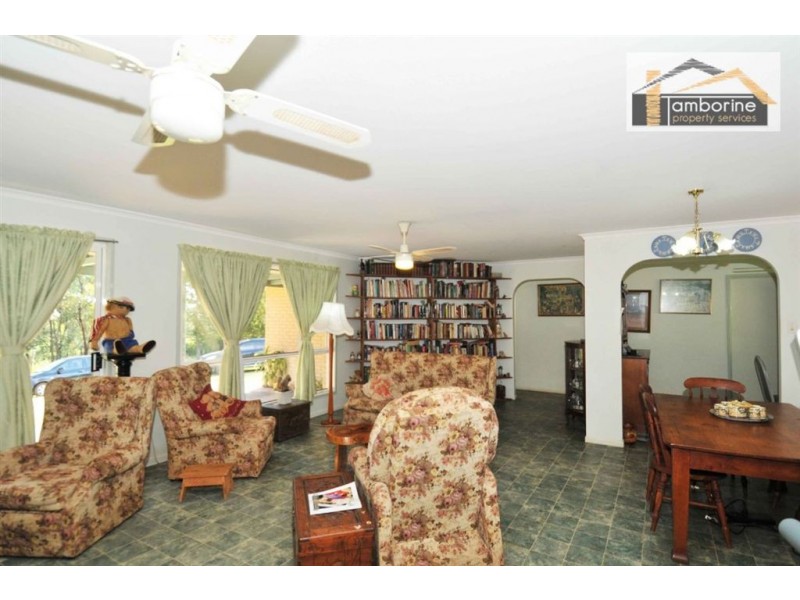 8 Vonda Youngman Drive, Tamborine QLD 4270