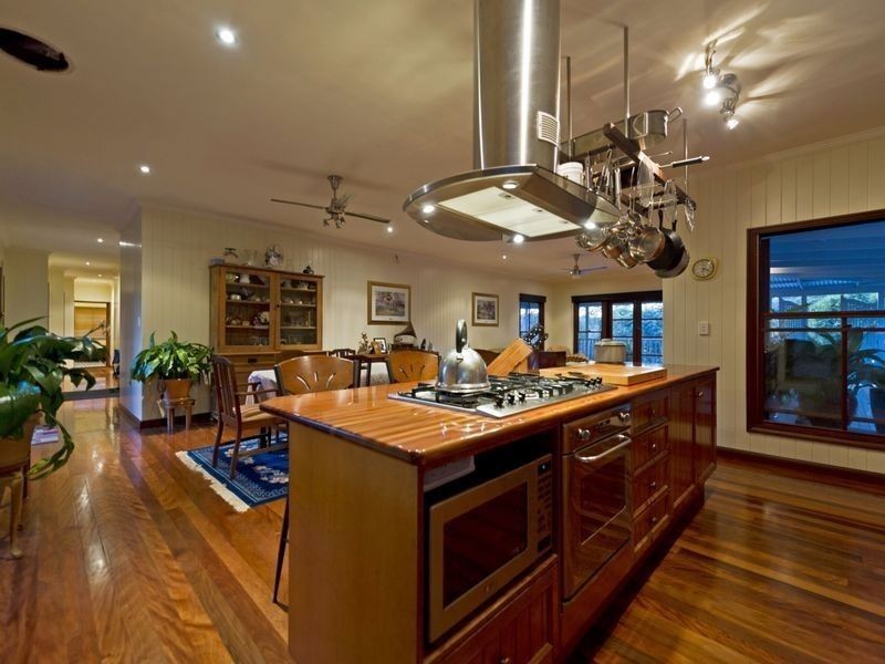42 Shaws Pocket Road, Cedar Creek QLD 4207