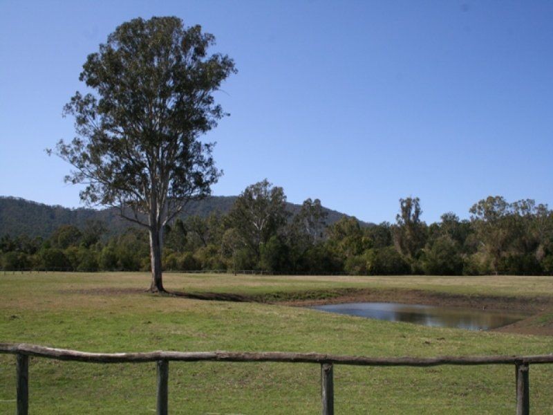 75 Armstrong, Canungra QLD 4275