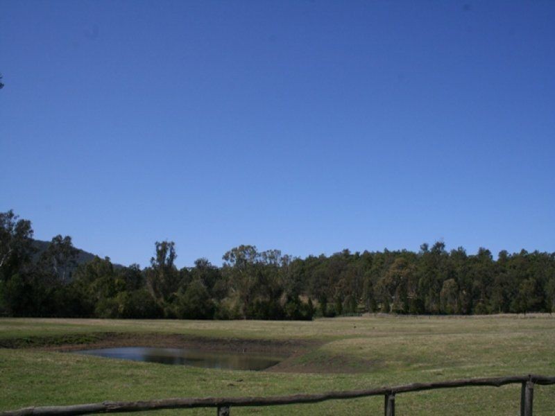 75 Armstrong, Canungra QLD 4275