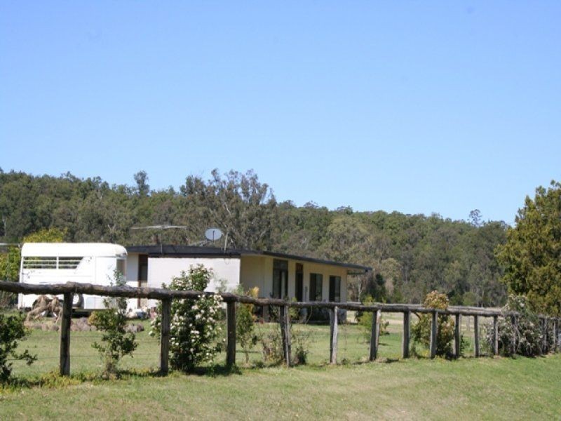 75 Armstrong, Canungra QLD 4275