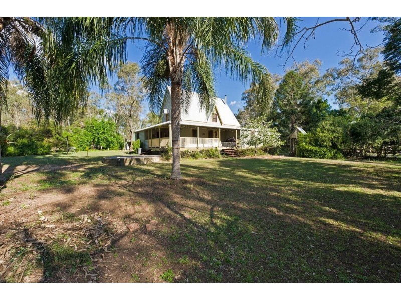 44 Chestnut Road, Tamborine QLD 4270