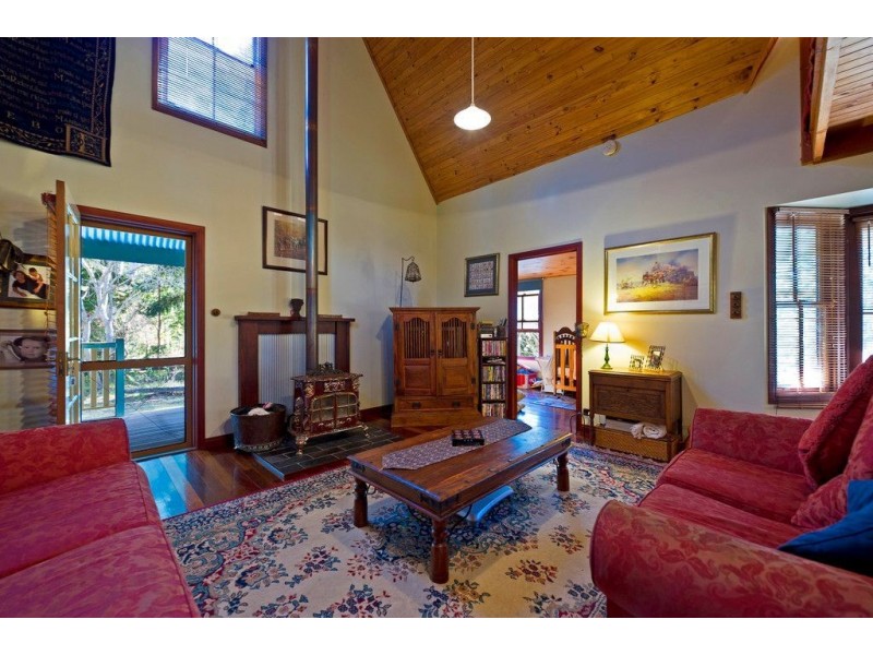 44 Chestnut Road, Tamborine QLD 4270