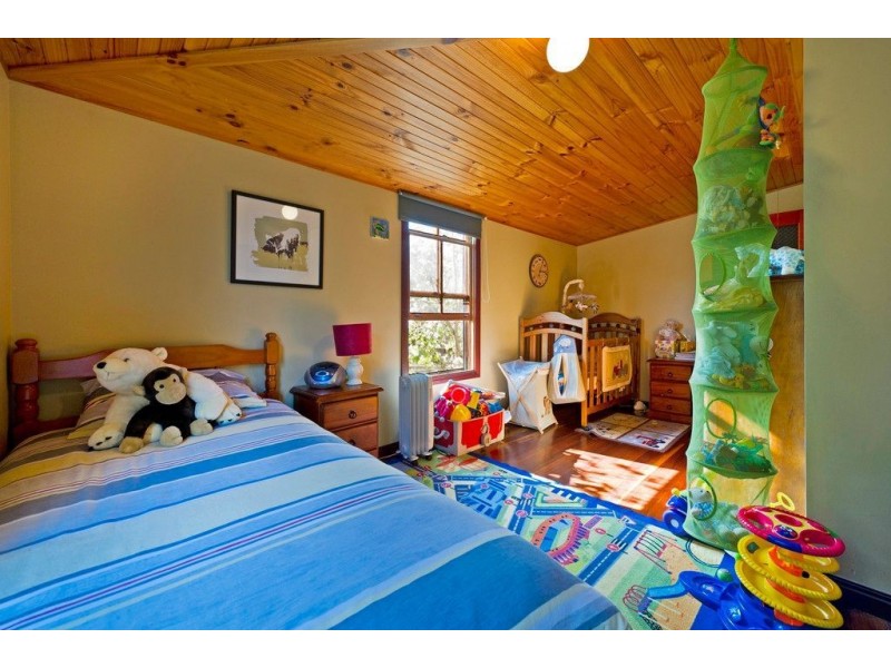 44 Chestnut Road, Tamborine QLD 4270