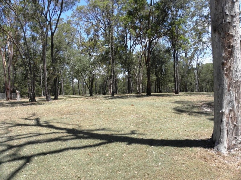 105 Leach Rd, Tamborine QLD 4270