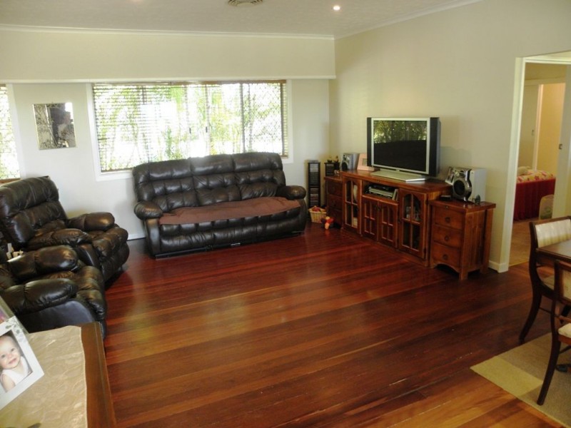 105 Leach Rd, Tamborine QLD 4270